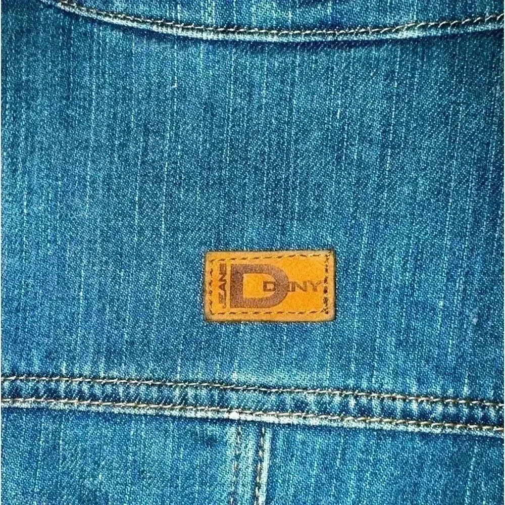 Dkny Double Button Jean Jacket Size Medium - image 4